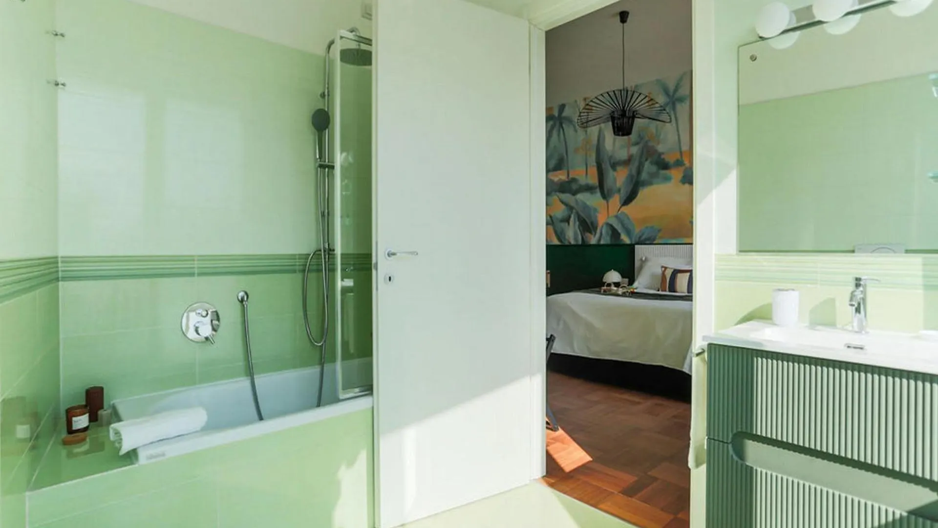 The Best Rent - Wonderful Multi-Bedroom Apartment In The Area Colonne Di San Lorenzo Mediolan 0*,  Włochy
