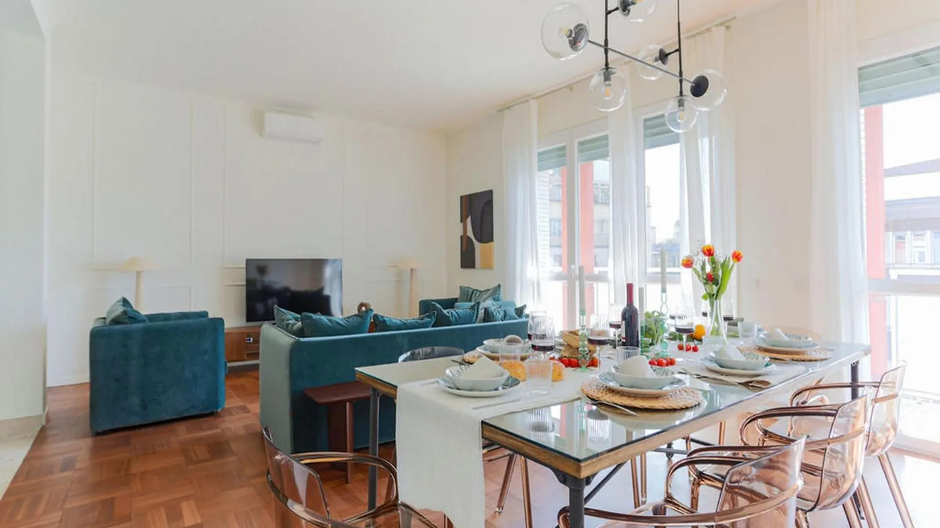 The Best Rent - Wonderful Multi-Bedroom Apartment In The Area Colonne Di San Lorenzo Милан