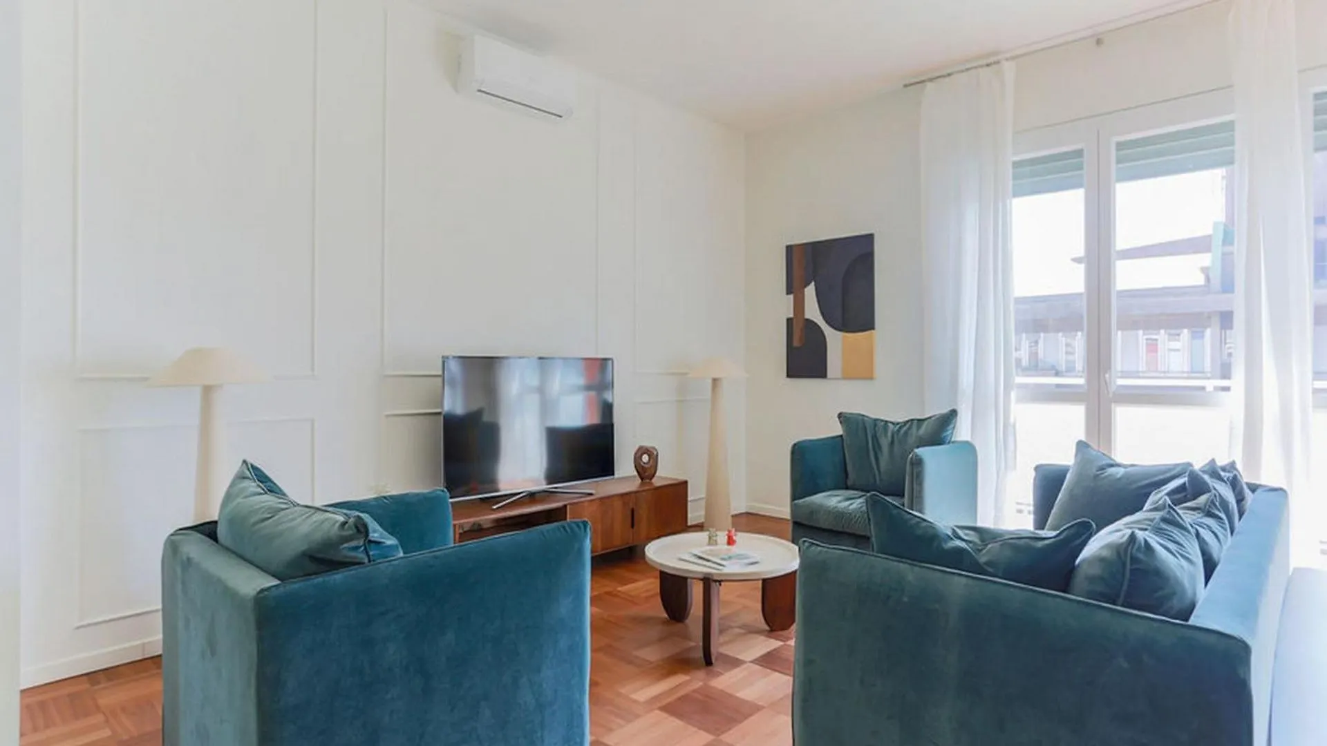 מילאנו The Best Rent - Wonderful Multi-Bedroom Apartment In The Area Colonne Di San Lorenzo איטליה